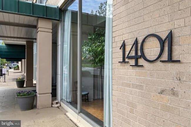 Wilmington, Delaware office building exterior